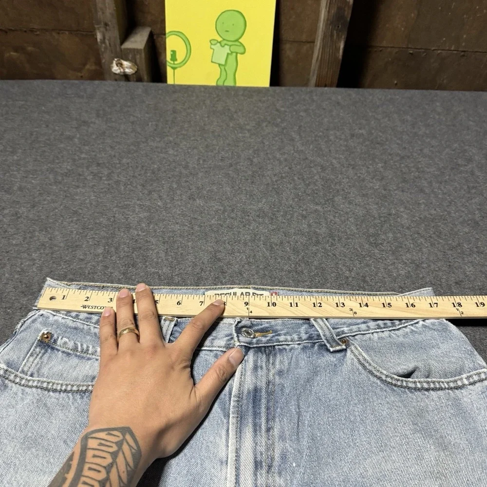 Levis all marks